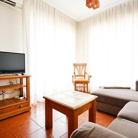 Galihost - Apartamento Con Piscina En El Centro De サンシェンショ エクステリア 写真